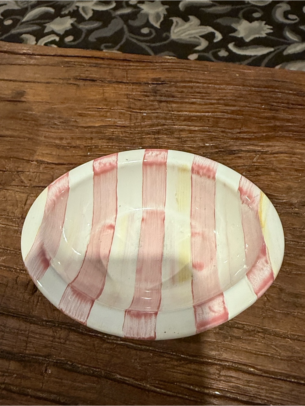 Mackenzie-child’s Bathing hut design  Striped Pink and White Vintage soap dish